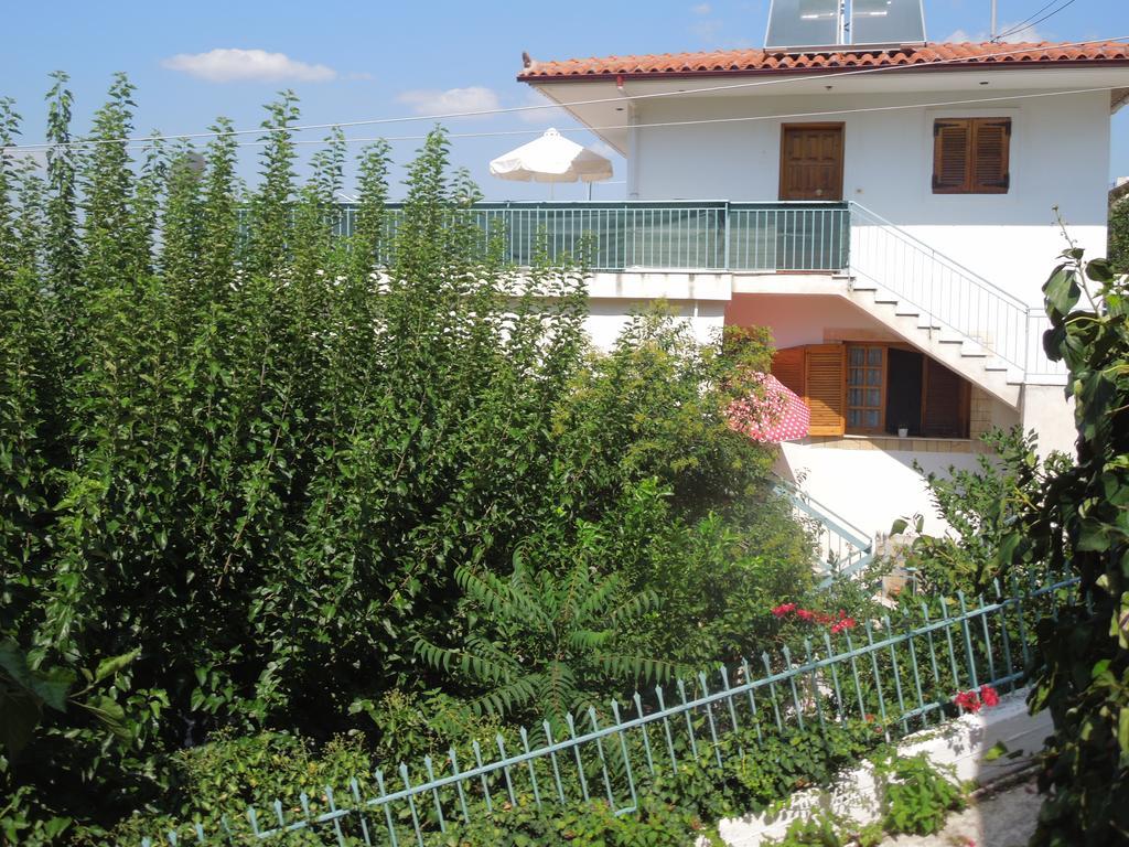شقة Petros House 1 نافبليو المظهر الخارجي الصورة